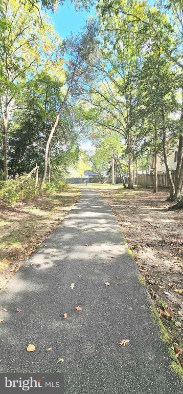 4532-C REEVES PL #46-M, Waldorf, MD 20602