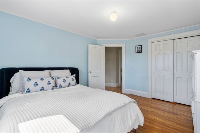 197 Hillside Ave, Arlington, MA 02476