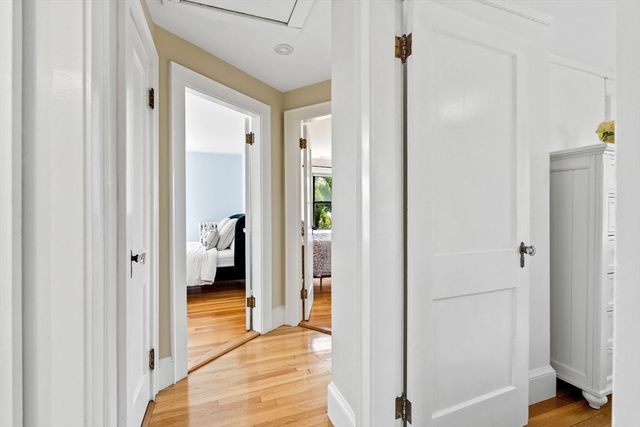 197 Hillside Ave, Arlington, MA 02476