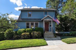 197 Hillside Ave, Arlington, MA 02476
