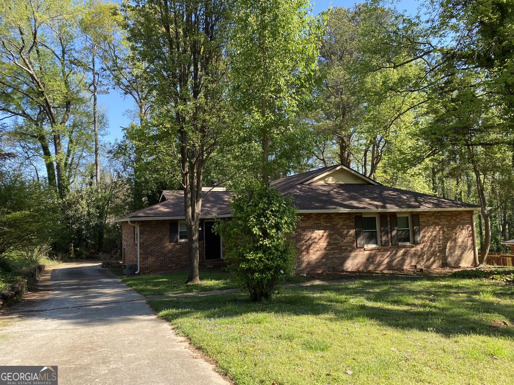 4990 Mountain Springs Way, Stone Mountain, GA 30083