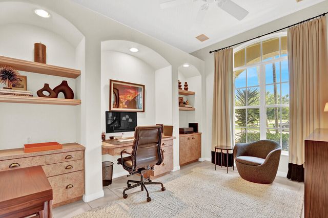 121 Olympus Way, Jupiter, FL 33477