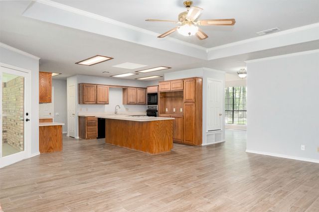 115 N La Colina Road, Weatherford, TX 76085