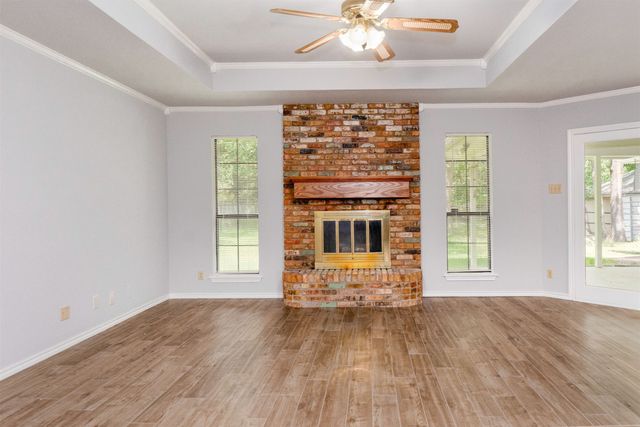 115 N La Colina Road, Weatherford, TX 76085