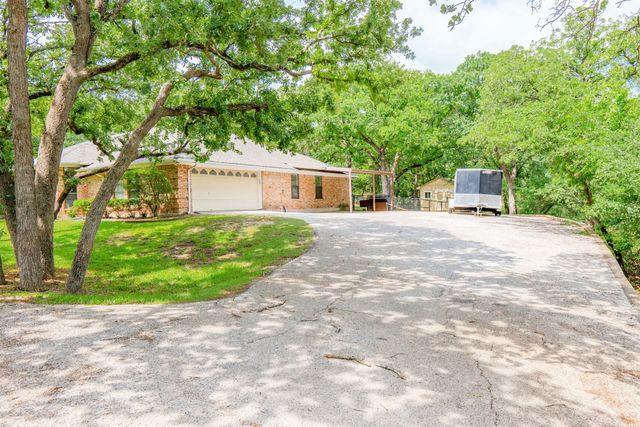 115 N La Colina Road, Weatherford, TX 76085