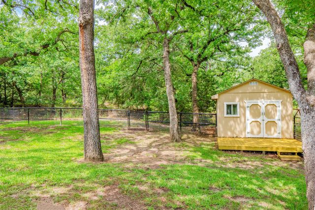 115 N La Colina Road, Weatherford, TX 76085