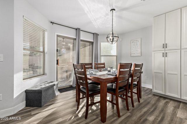 10617 W DALEY Lane, Peoria, AZ 85383