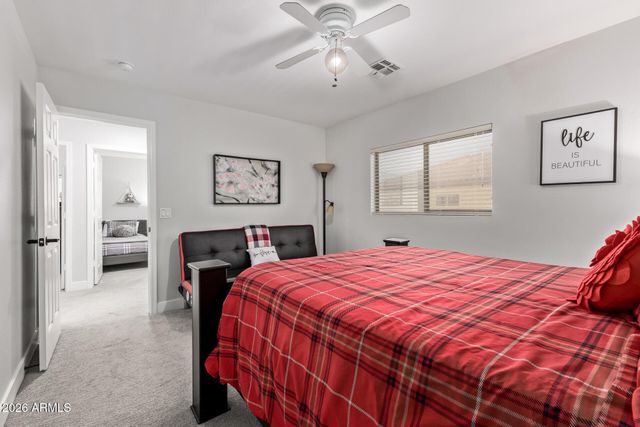 10617 W DALEY Lane, Peoria, AZ 85383