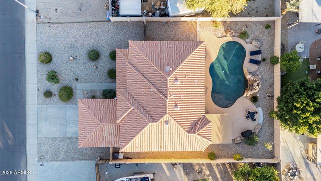 10617 W DALEY Lane, Peoria, AZ 85383