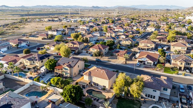 10617 W DALEY Lane, Peoria, AZ 85383