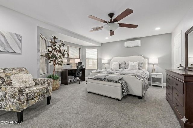 10617 W DALEY Lane, Peoria, AZ 85383