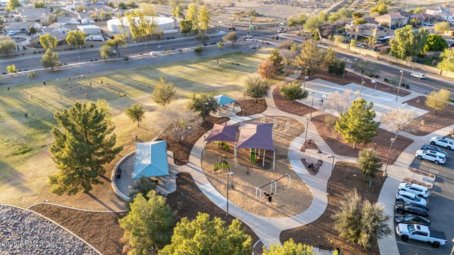 10617 W DALEY Lane, Peoria, AZ 85383