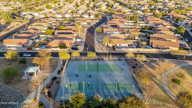 10617 W DALEY Lane, Peoria, AZ 85383