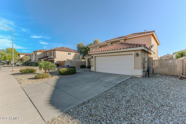 10617 W DALEY Lane, Peoria, AZ 85383