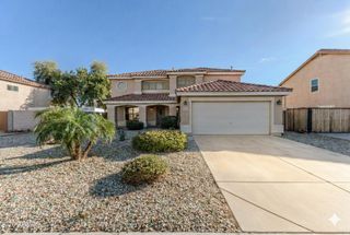 10617 W DALEY Lane, Peoria, AZ 85383