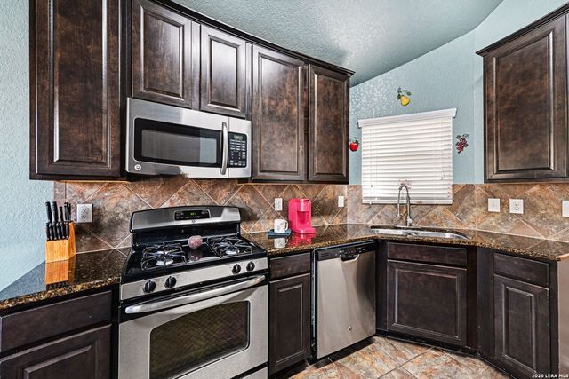 3518 York Crst, San Antonio, TX 78245