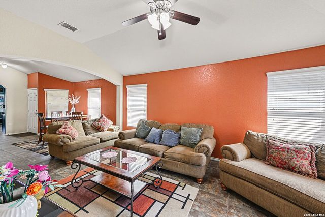 3518 York Crst, San Antonio, TX 78245