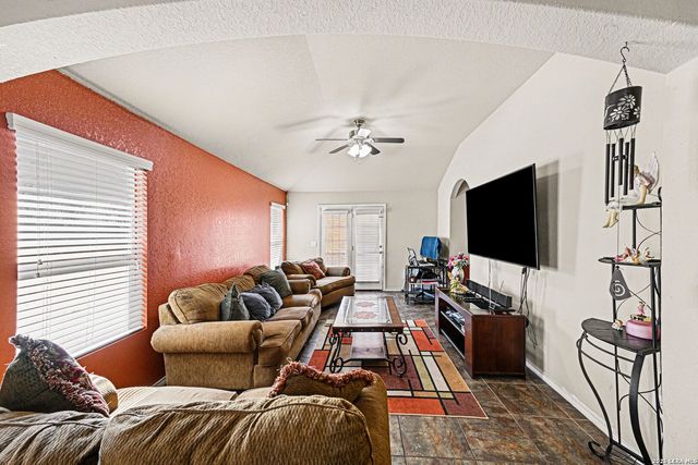 3518 York Crst, San Antonio, TX 78245