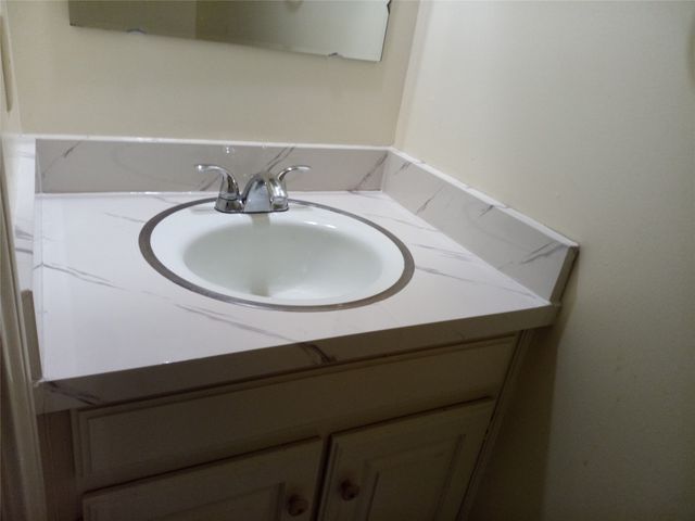 2719 Sunrise Drive, Arlington, TX 76006