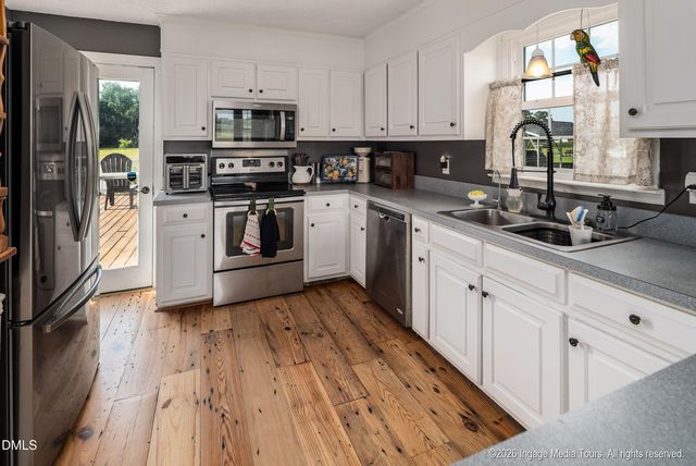 5723 Bowen Drive, Grifton, NC 28530