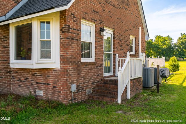 5723 Bowen Drive, Grifton, NC 28530