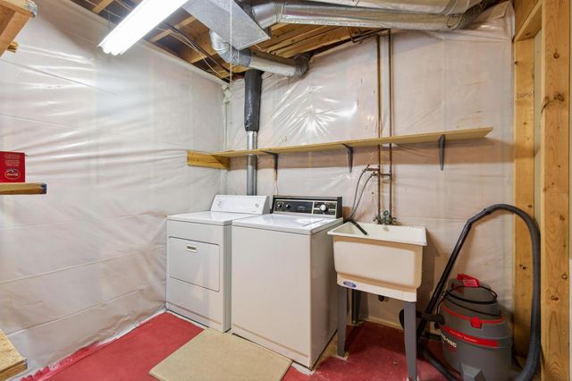 8446 Jergen Avenue S, Cottage Grove, MN 55016