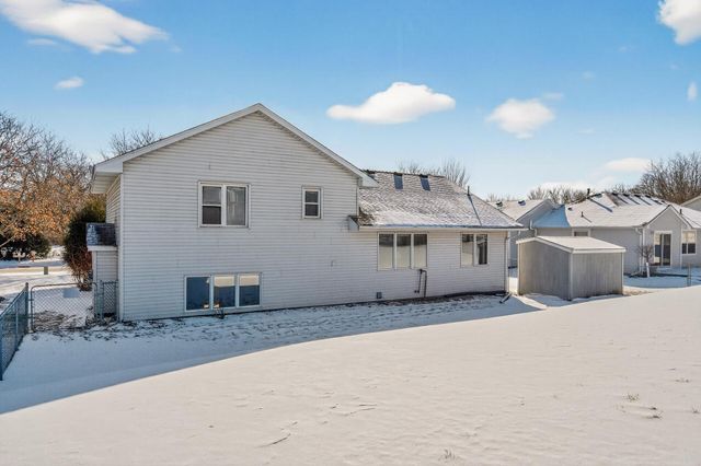 8446 Jergen Avenue S, Cottage Grove, MN 55016