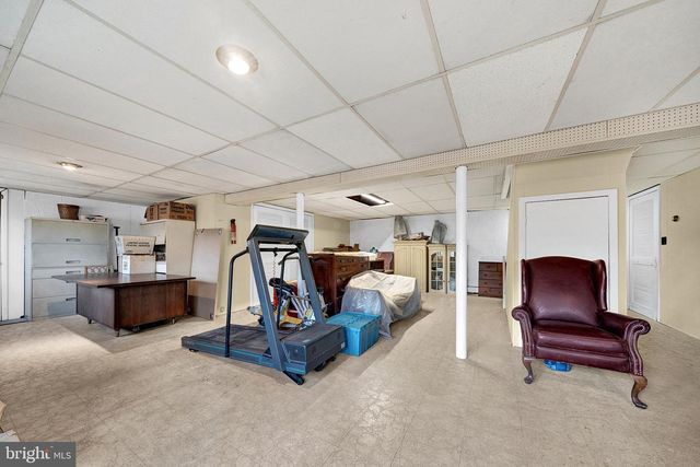 18 FORREST BLEND DR, Titusville, NJ 08560