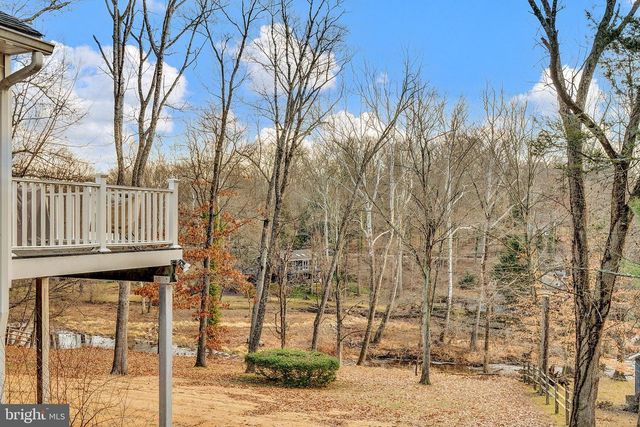 18 FORREST BLEND DR, Titusville, NJ 08560