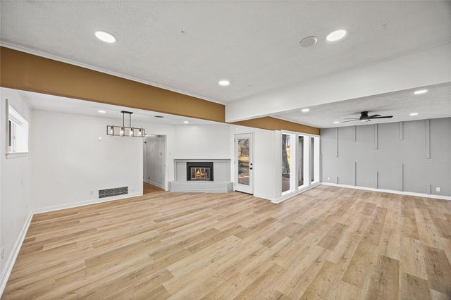 10259 Old Orchard Road, La Porte, TX 77571