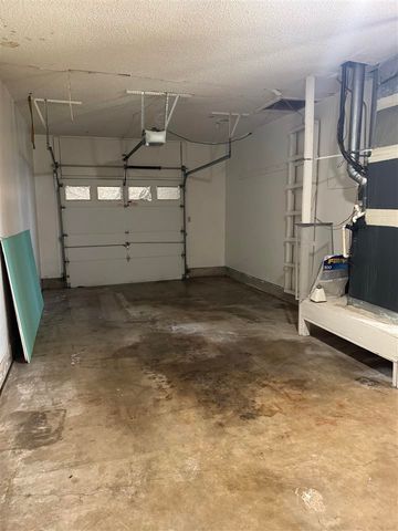 1624 NW 50th St, Lawton, OK 73505