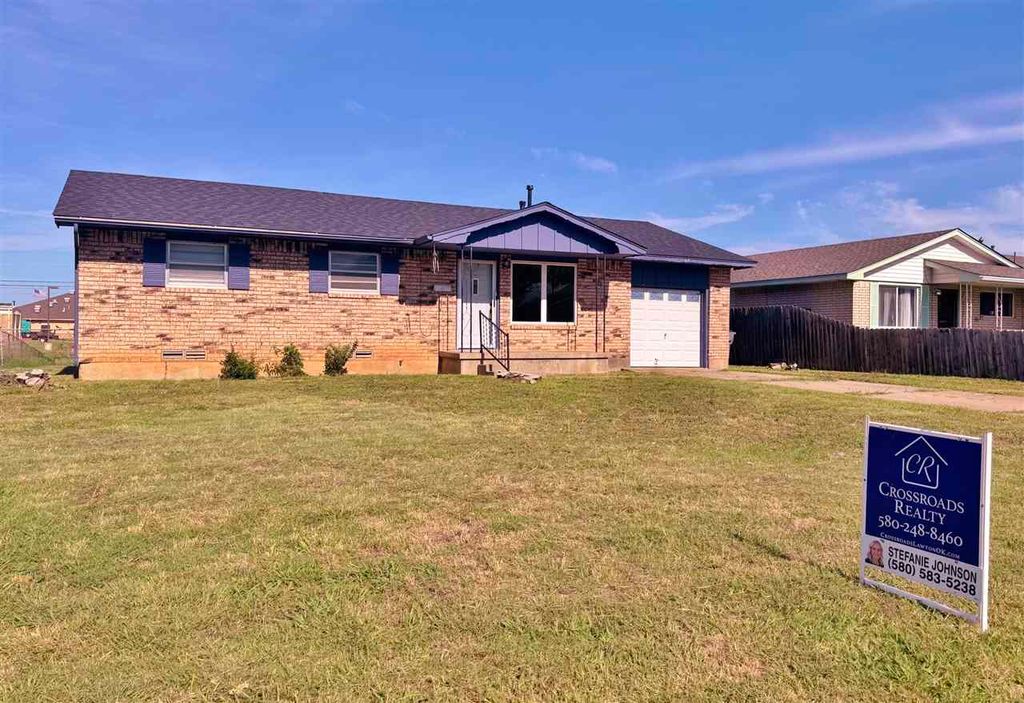 1624 NW 50th St, Lawton, OK 73505