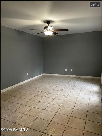 504 Fox Run Avenue 4, Lafayette, LA 70508
