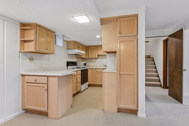 1815 Noble Drive N, Golden Valley, MN 55422