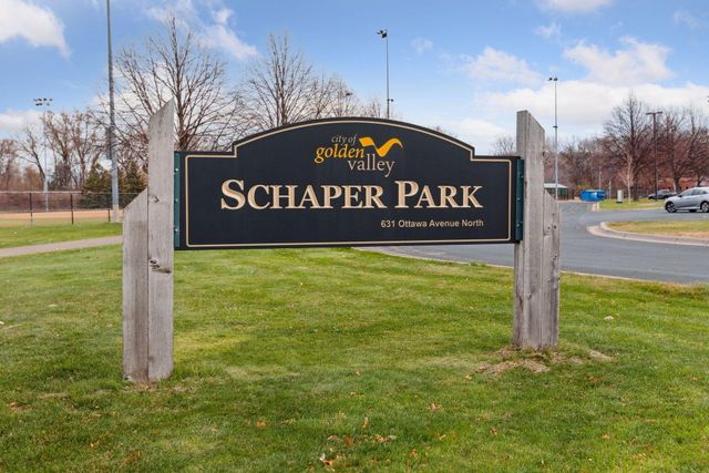 1815 Noble Drive N, Golden Valley, MN 55422