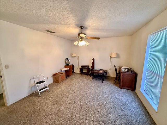 127 East Park Road, Graham, TX 76450