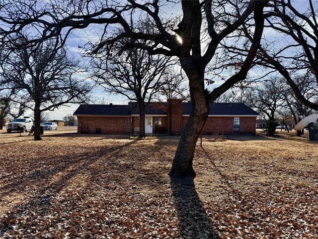 127 East Park Road, Graham, TX 76450