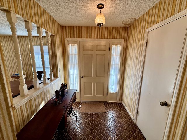 127 East Park Road, Graham, TX 76450