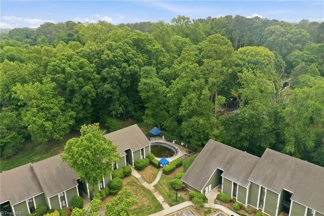 1514 Benjamin Parkway A, Greensboro, NC 27408