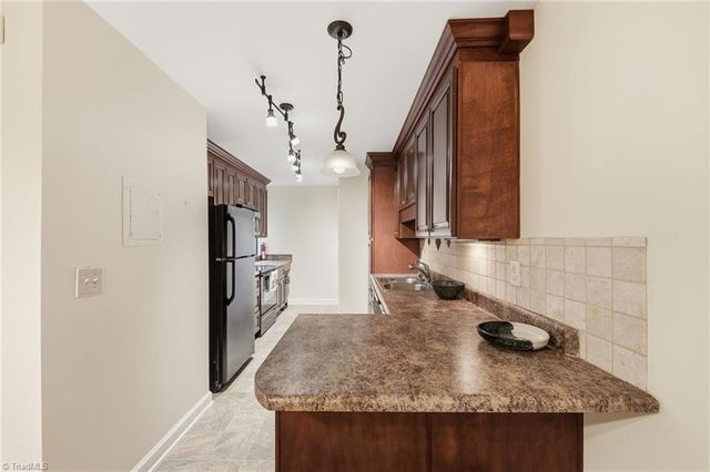 1514 Benjamin Parkway A, Greensboro, NC 27408