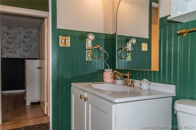 1828 Scott Road, New Albany, IN 47150