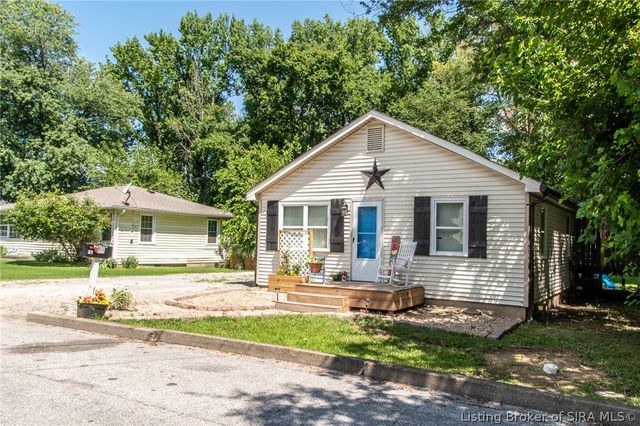 1828 Scott Road, New Albany, IN 47150
