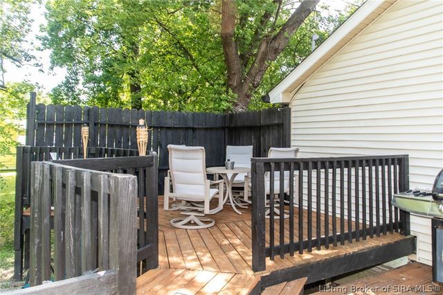1828 Scott Road, New Albany, IN 47150