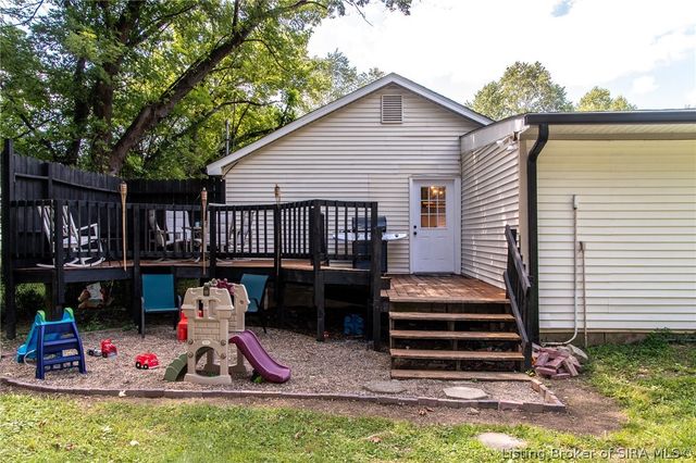 1828 Scott Road, New Albany, IN 47150