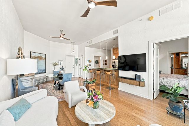 400 4TH AVENUE S 508, St Petersburg, FL 33701