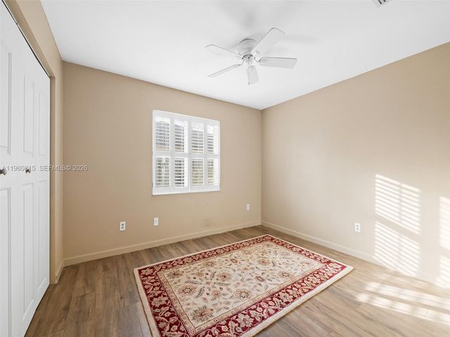 11905 SW 48th Ct, Cooper City, FL 33330