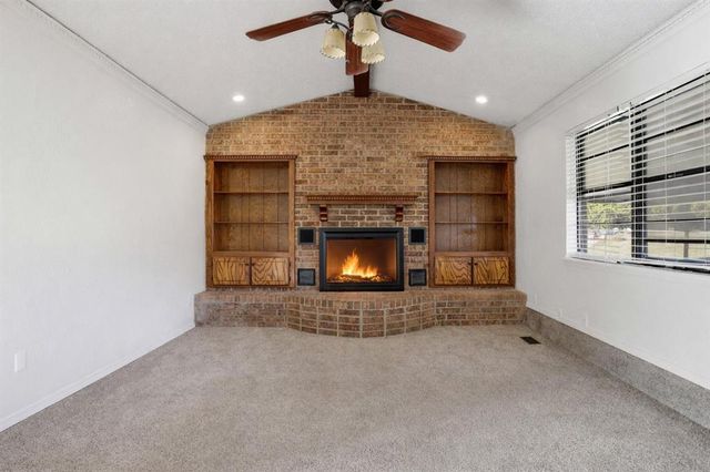 895 Quail Creek Drive, Blanchard, OK 73010