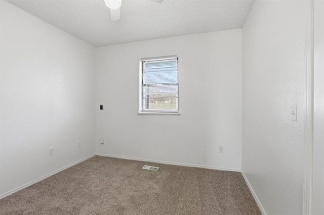 895 Quail Creek Drive, Blanchard, OK 73010