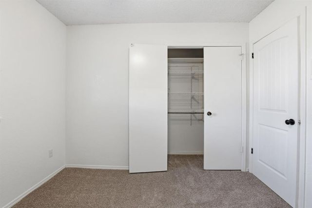 895 Quail Creek Drive, Blanchard, OK 73010