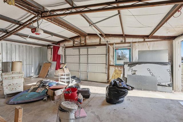 895 Quail Creek Drive, Blanchard, OK 73010